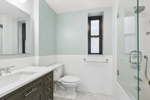 $1,350,000 | 444 East 52nd Street, Unit 3C | Midtown East