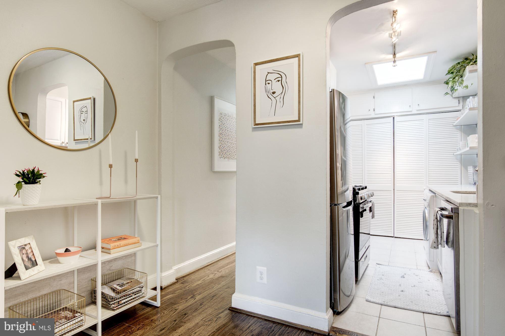 731 13th Street Northeast Washington, DC 20002 - Photo 15 of 43 a view of a hallway with workspace