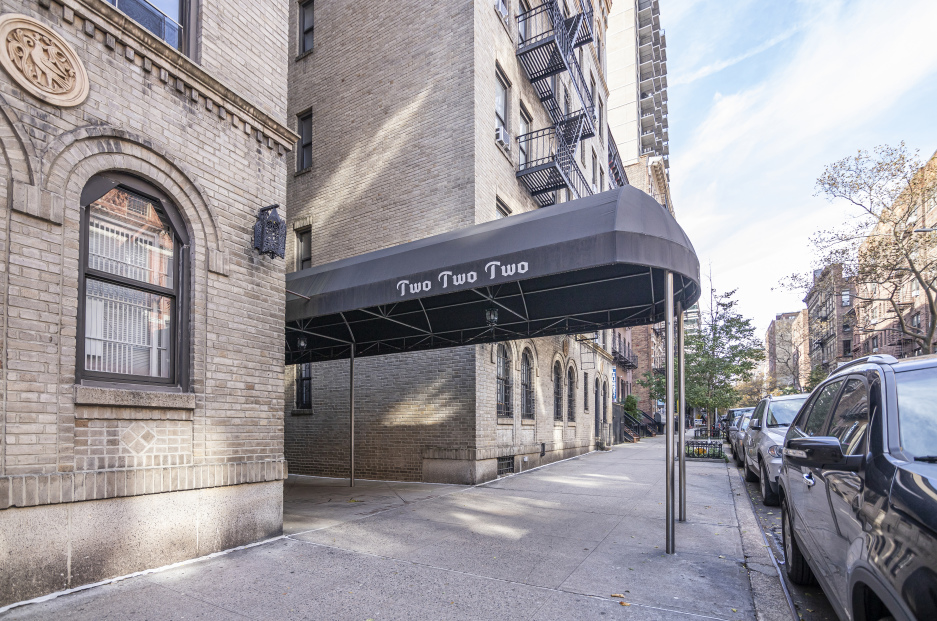 222 East 82nd Street, Unit 5E Manhattan, NY 10028 - Photo 9 of 10 a view of a car park in front of building