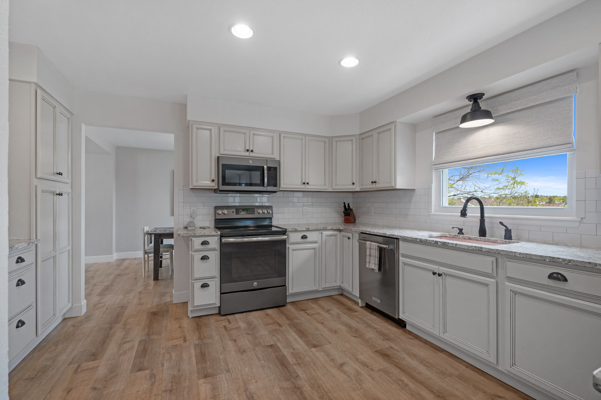 9272 South Crestmore Way Highlands Ranch, CO 80126 - Photo 10 of 47