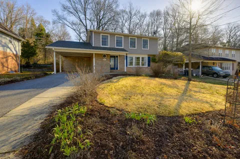 $675,000 | 115 Lakeside Drive, Greenbelt, MD 20770