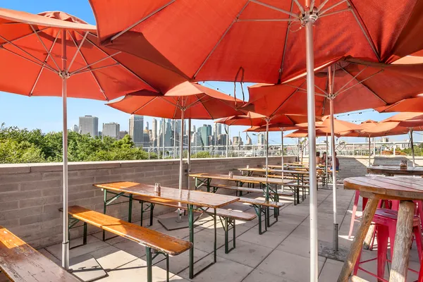 $735,000 | 360 Furman Street, Unit 620 | Brooklyn Heights