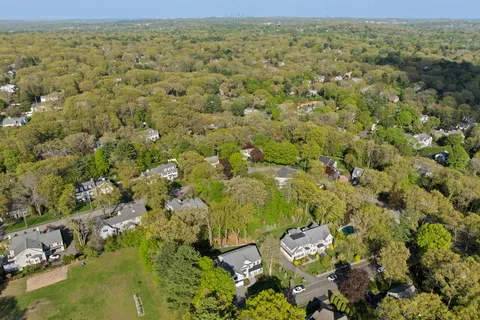 $4,350,000 | 241 Lowell Road, Wellesley, MA 02481