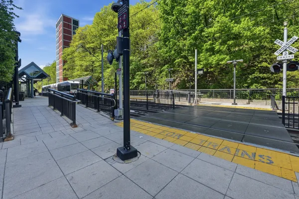 $1,099,000 | 800 Jackson Street, Unit PH06, Hoboken, NJ 07030