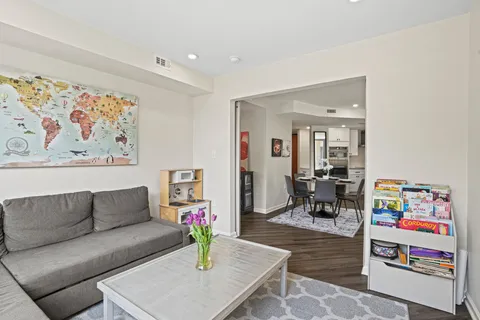 $1,350,000 | 2725 Connecticut Avenue Northwest, Unit 507, Washington, DC 20008