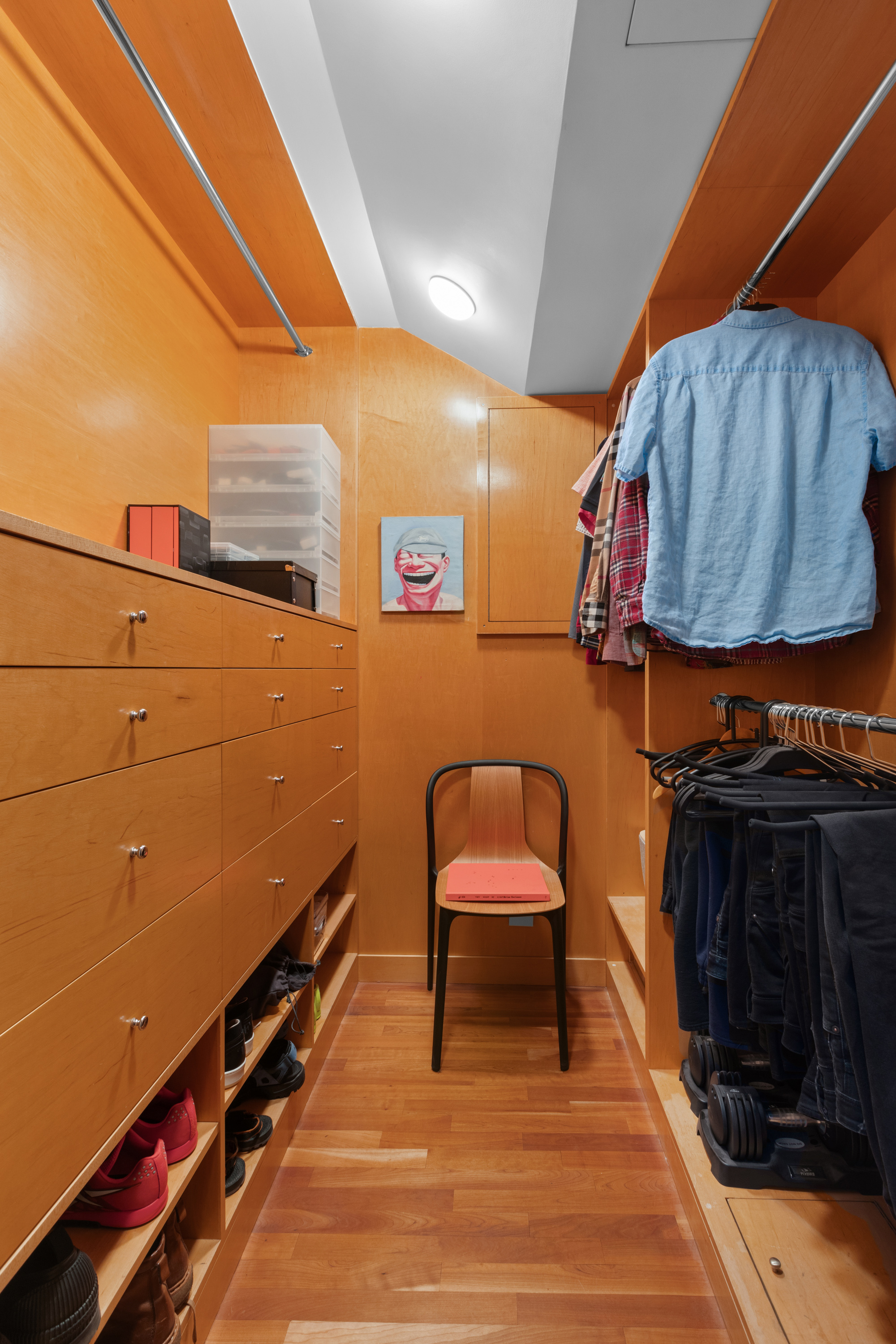 39 North Moore Street, Unit 2A Manhattan, NY 10013 - Photo 13 of 17 a view of a chairs and table in a room