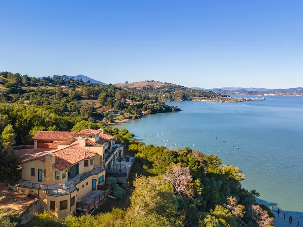$12,000,000 | 3680 Paradise Drive, Belvedere Tiburon, CA 94920