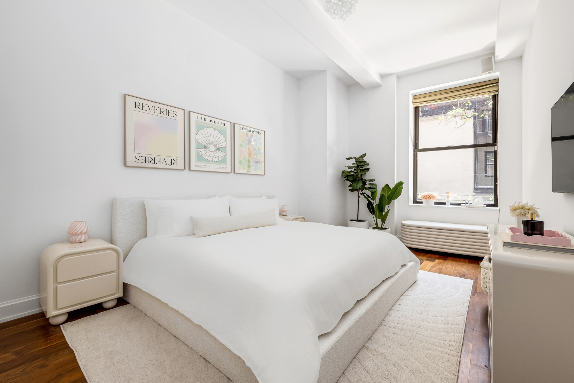 140 West 22nd Street, Unit 2F Manhattan, NY 10011 - Photo 6 of 10 Gallery Image 6