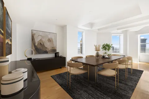 $3,488,000 | 15 Broad Street, Unit 3930 | Financial District