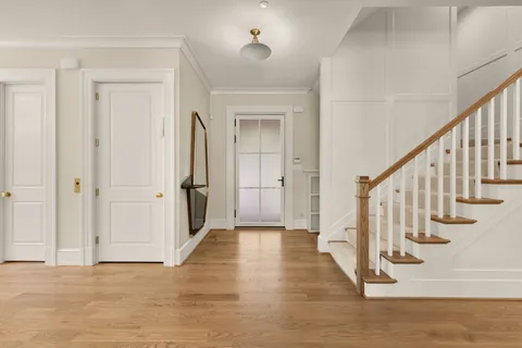 $4,100,000 | 5537 Hawthorne Place Northwest, Washington, DC 20016