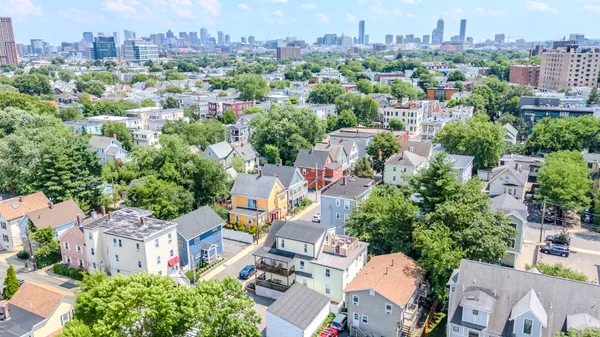 Contact Agent | 29 Hanson Street, Unit 1, Somerville, MA 02143