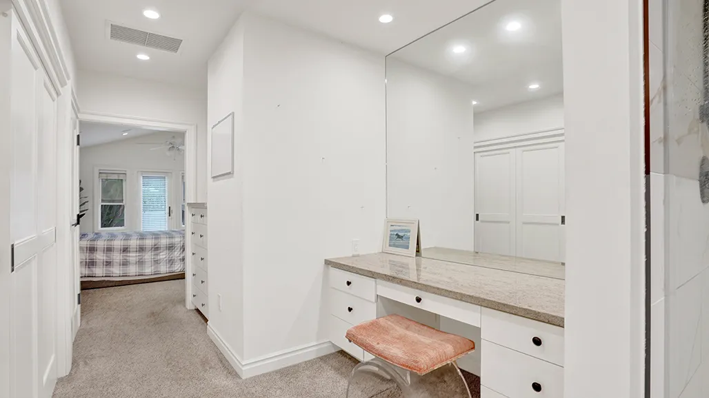 $2,000,000 | 2208 Fortuna, Newport Beach, CA 92660