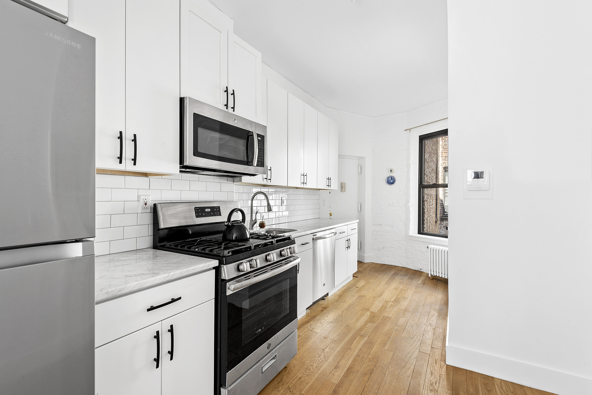 74 Richardson Street, Unit 10 Brooklyn, NY 11211 - Photo 3 of 8