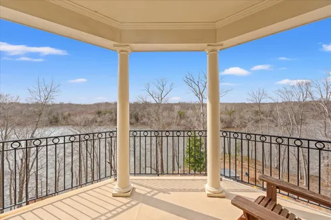 $2,750,000 | 10036 Lake Occoquan Drive, Manassas, VA 20111