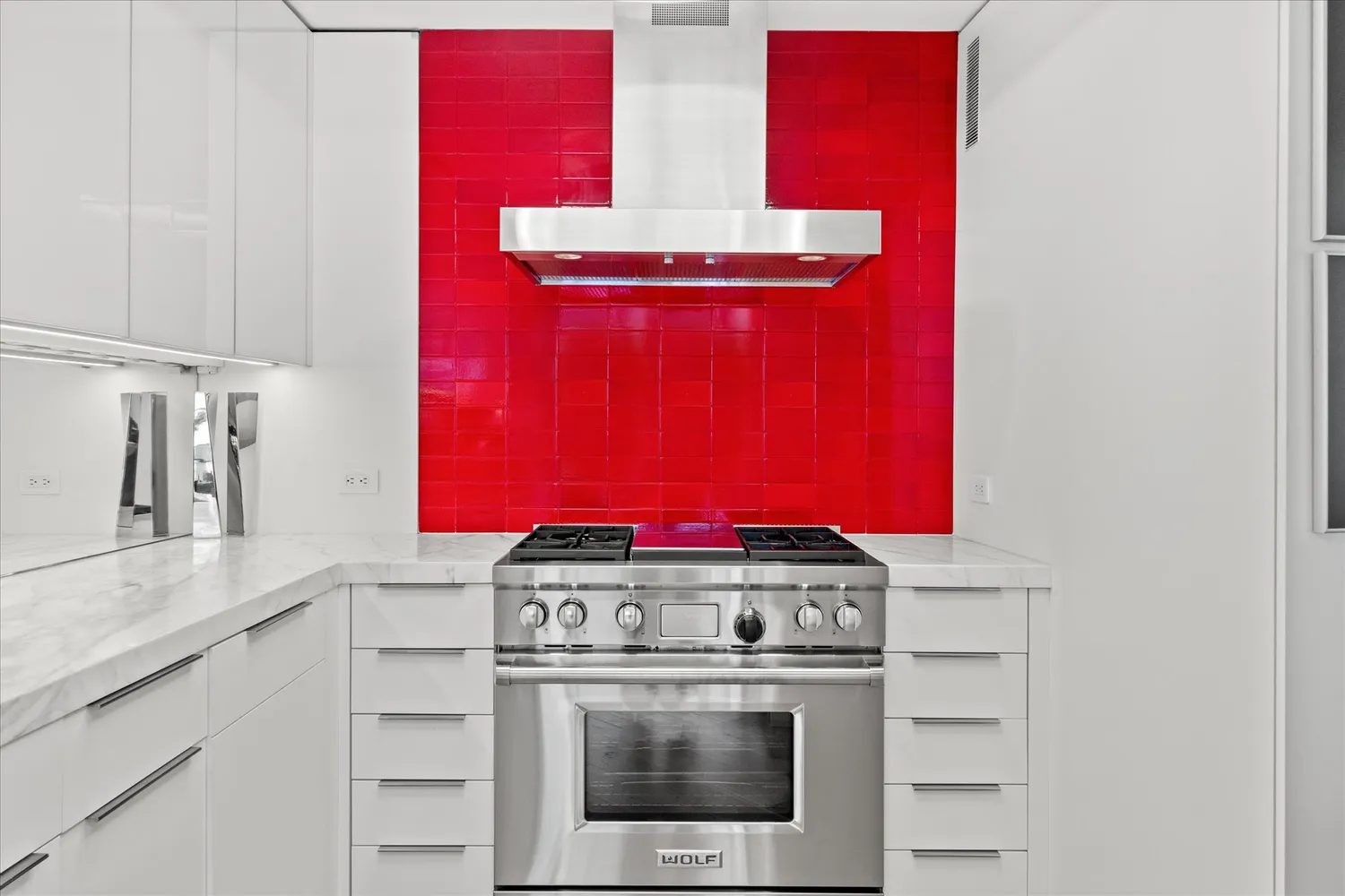 Contact Agent | 700 New Hampshire Avenue Northwest, Unit 708/709, Washington, DC 20037