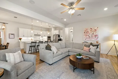 $1,275,000 | 5009 Camacho Street, Austin, TX 78723