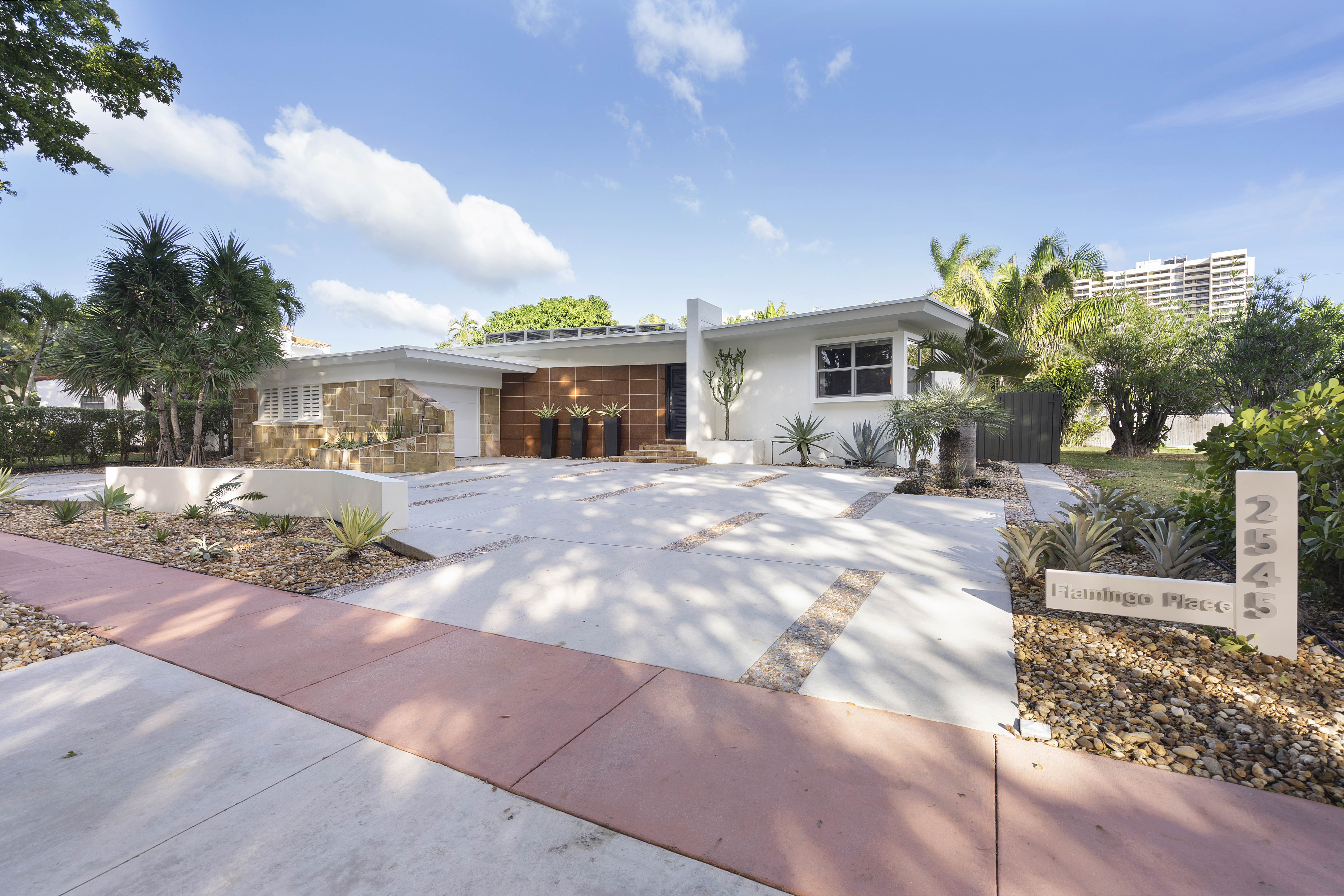 2545 Flamingo Place Miami Beach, FL 33140 - Photo 1 of 23