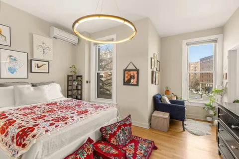 $375,000 | 1300 Massachusetts Avenue Northwest, Unit 303, Washington, DC 20005
