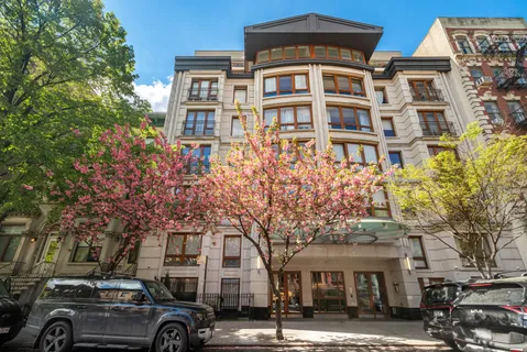 $1,295,000 | 50 West 127th Street, Unit PH8A | Central Harlem
