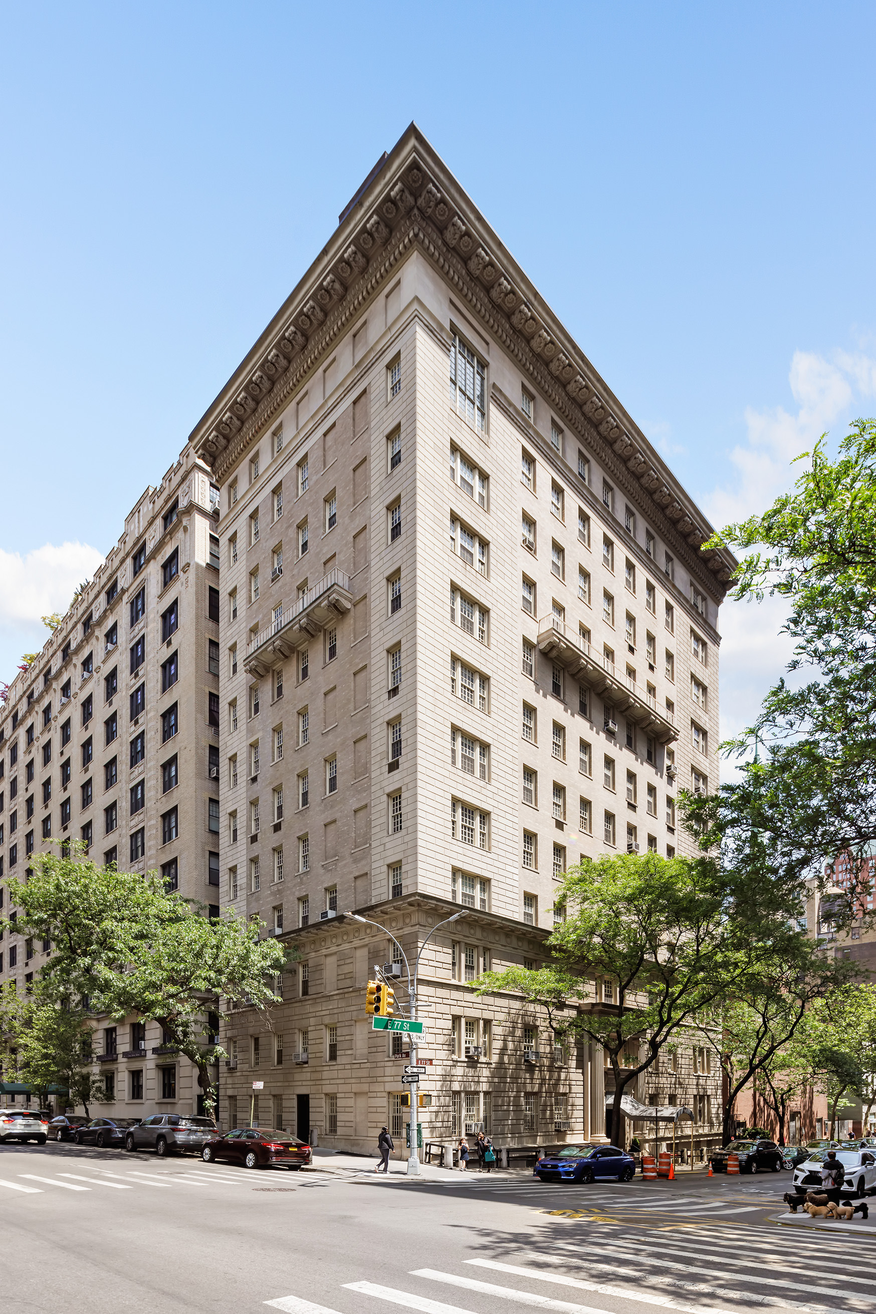 863 Park Avenue, Unit 8W Manhattan, NY 10075 - Photo 13 of 15 a front view of a building