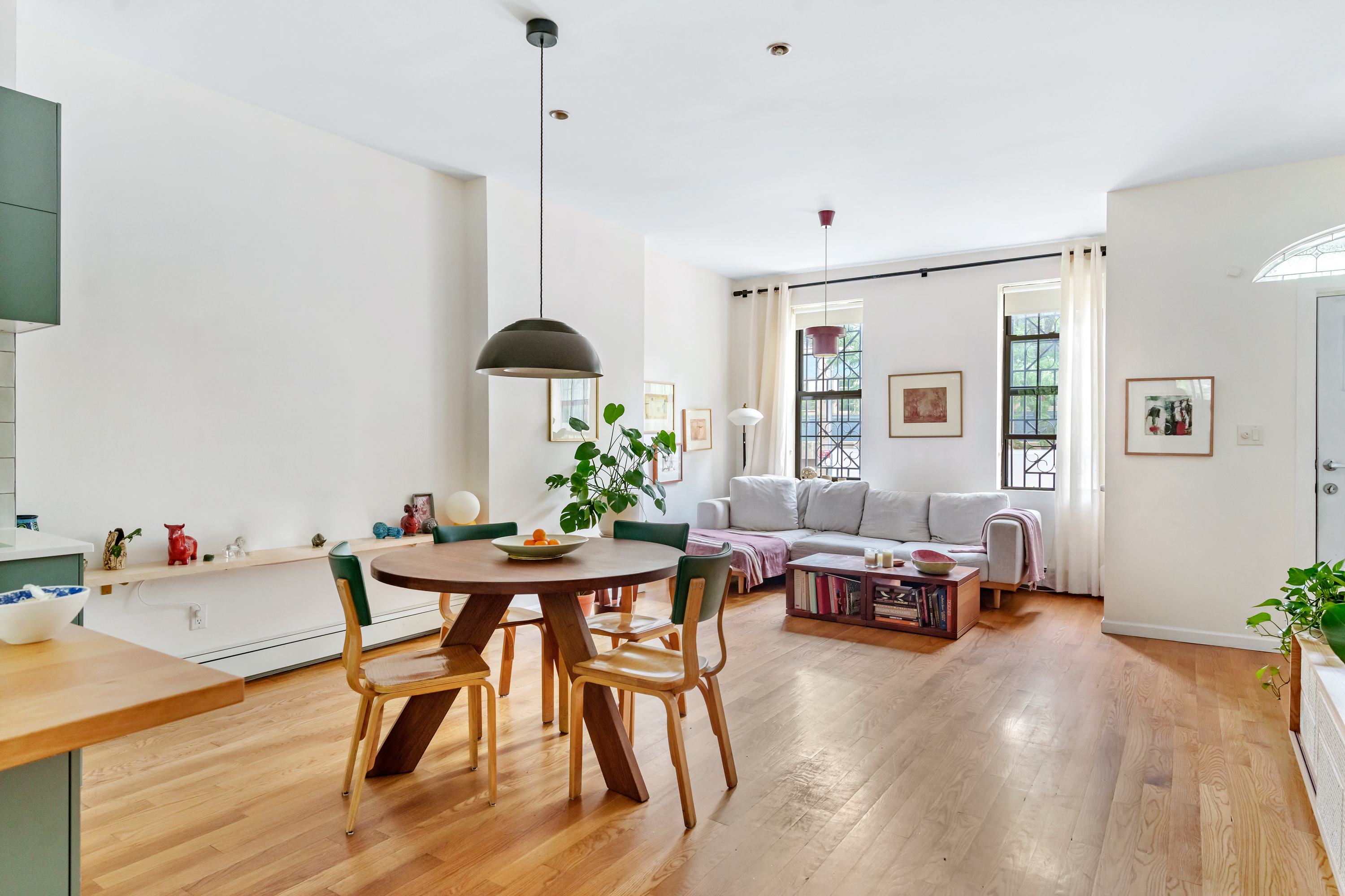 315 Monroe Street Brooklyn, NY 11216 - Photo 2 of 17