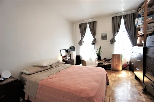 $2,875 | 330 West 43rd Street, Unit 15 | Hell's Kitchen