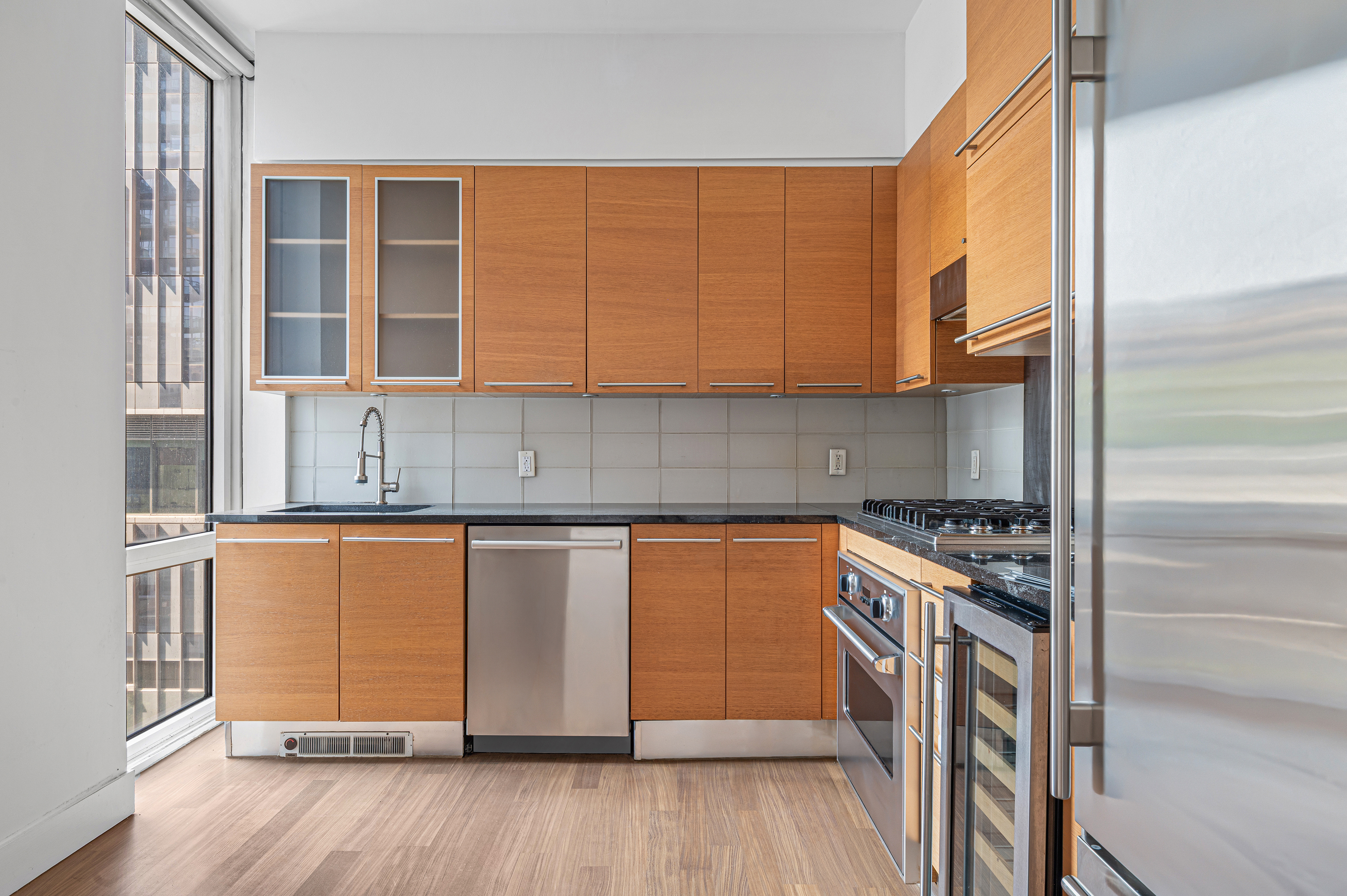 10 West End Avenue, Unit 8K Manhattan, NY 10023 - Photo 2 of 10