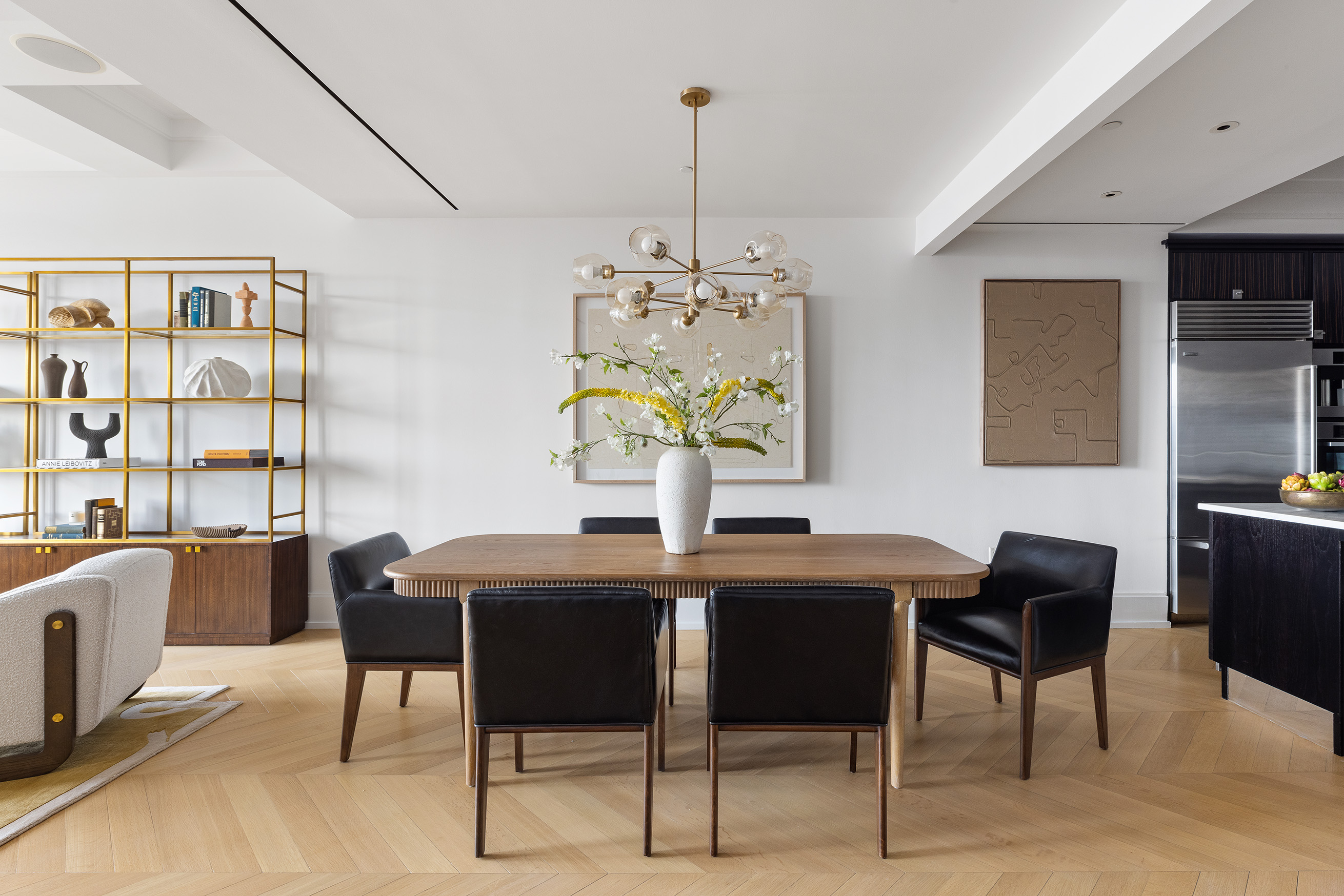 212 West 18th Street, Unit 17A Manhattan, NY 10011 - Photo 3 of 16 Gallery Image 3