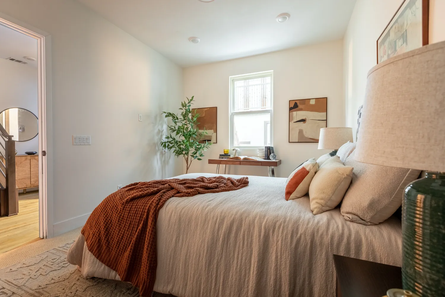 $1,049,000 | 129 Cessna Lane, Los Angeles, CA 90042