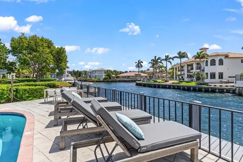 $1,750,000 | 1102 Highland Beach Drive, Unit 2W, Highland Beach, FL 33487