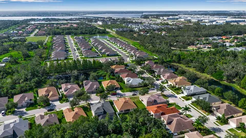 $495,000 | 6106 34th Court East, Bradenton, FL 34203