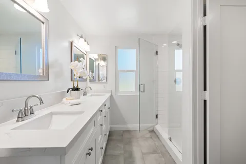 $1,448,000 | 1744 Willowspring Drive North, Encinitas, CA 92024