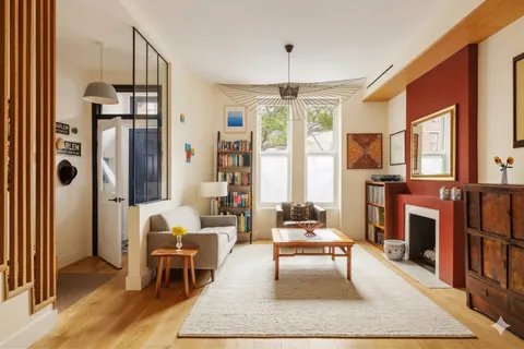 $3,000,000 | 387 Manhattan Avenue | Harlem