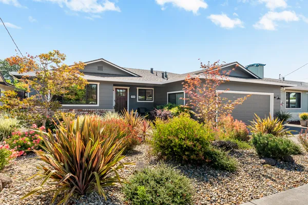 $1,395,000 | 794 Heather Lane, Sonoma, CA 95476