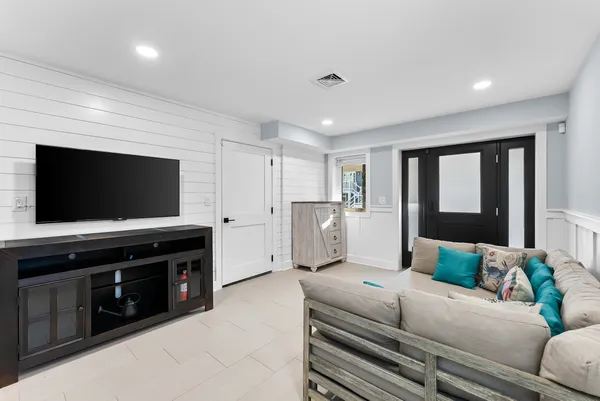 $2,199,999 | 111 North Brunswick Avenue, Margate City, NJ 08402