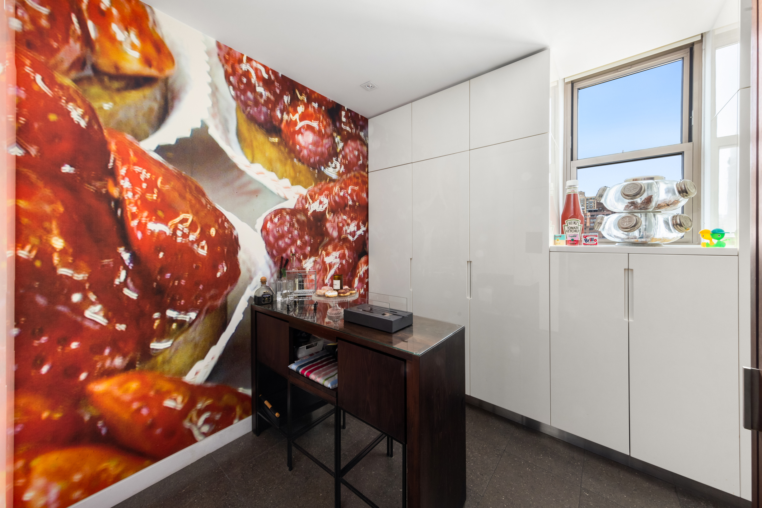 350 East 82nd Street, Unit 14AB Manhattan, NY 10028 - Photo 8 of 21 a view of a workspace