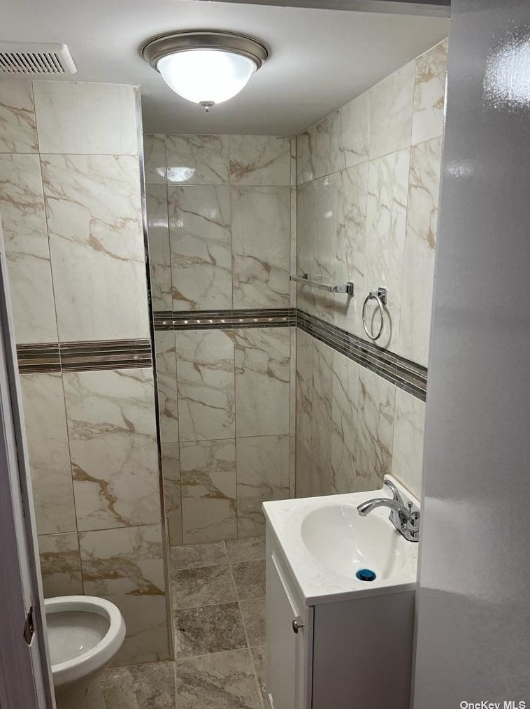 457 Christopher Avenue Brooklyn, NY 11212 - Photo 7 of 15