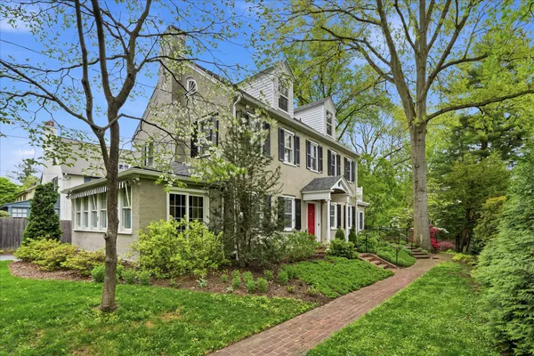 $1,395,000 | 7 Farm Road, Wayne, PA 19087