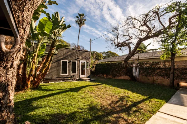 $1,850,000 | 719 Coeur D Alene Avenue, Venice, CA 90291