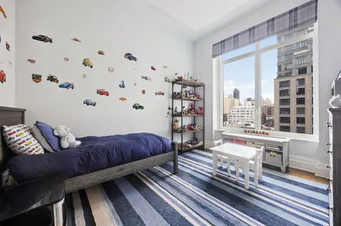 $8,995,000 | 20 East End Avenue, Unit 10A | Upper East Side