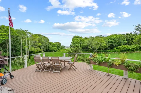 $2,650,000 | 122 Stoney Cove Lane, Cummaquid, MA 02637