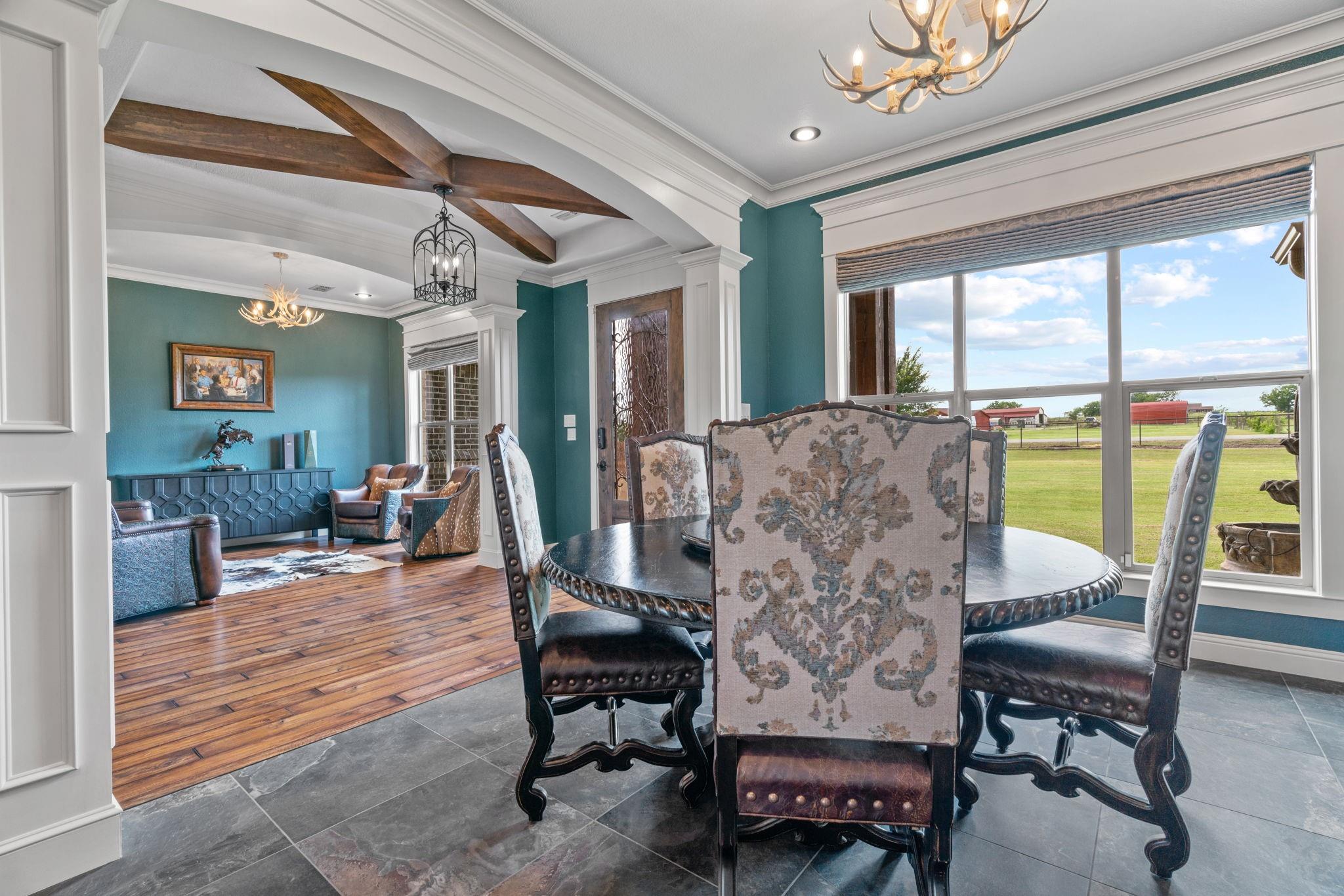 12190 Marion Road Sanger, TX 76266 - Photo 8 of 39 Gallery Image 8