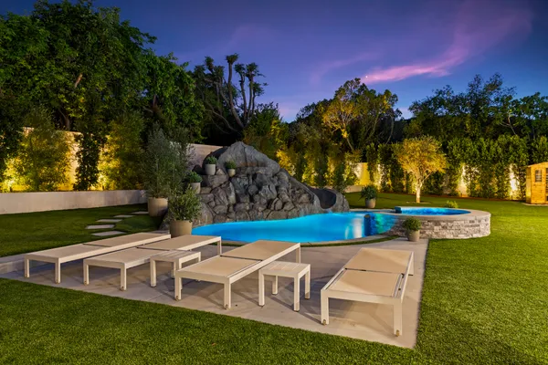$5,300,000 | 20630 Kingsboro Way, Woodland Hills, CA 91364