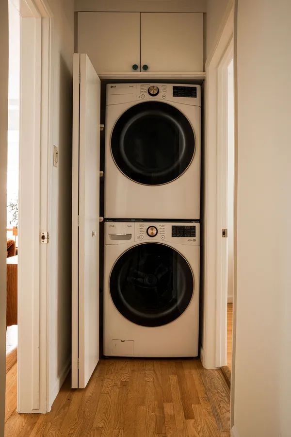 $1,495,000 | 2916 Swan Place, Los Angeles, CA 90026