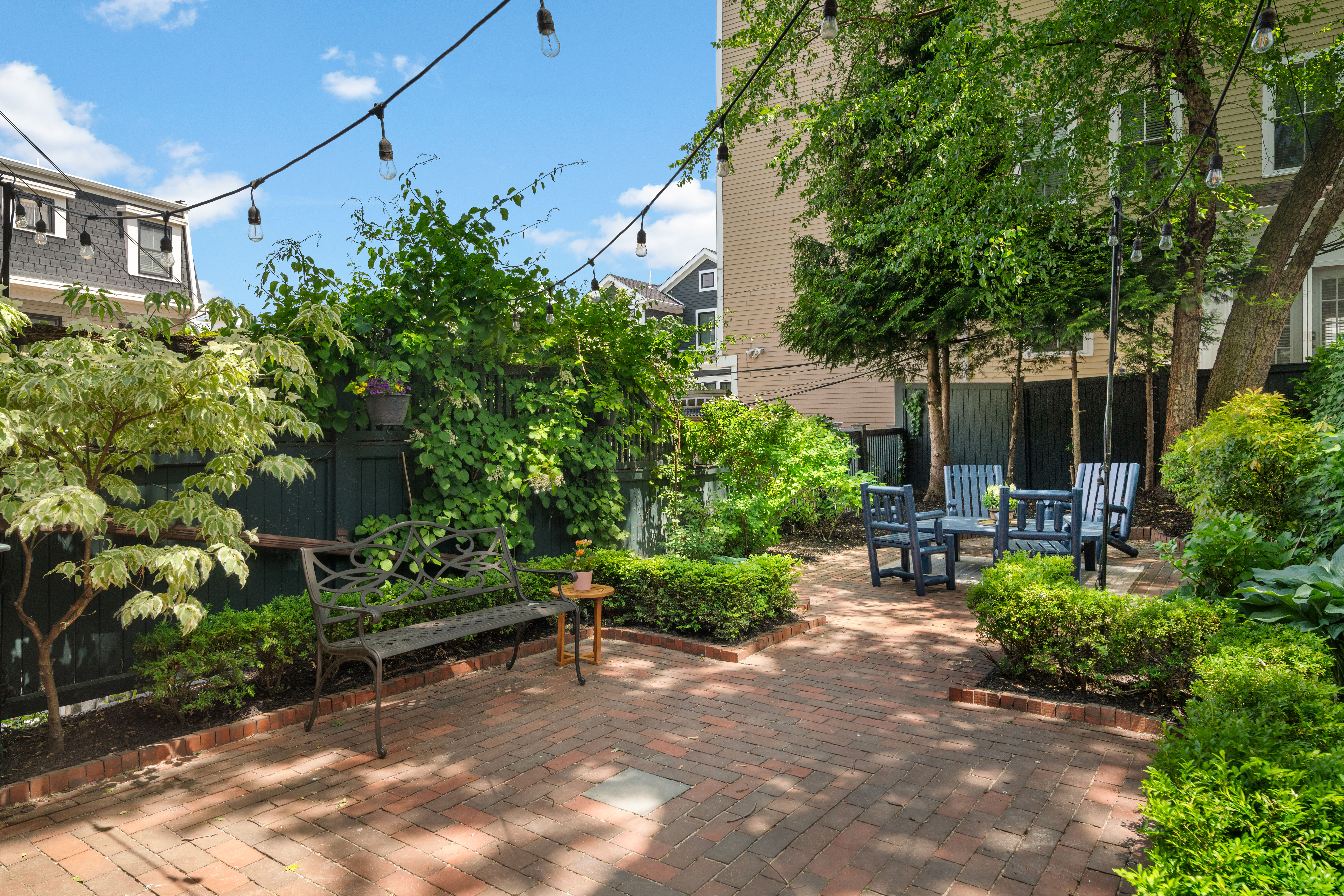 115 Baldwin Street Boston, MA 02129 - Photo 29 of 31