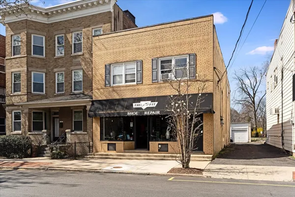 $1,500,000 | 95 Main Street, Millburn, NJ 07041