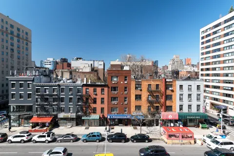 $799,000 | 181 7th Avenue, Unit 5A | Chelsea