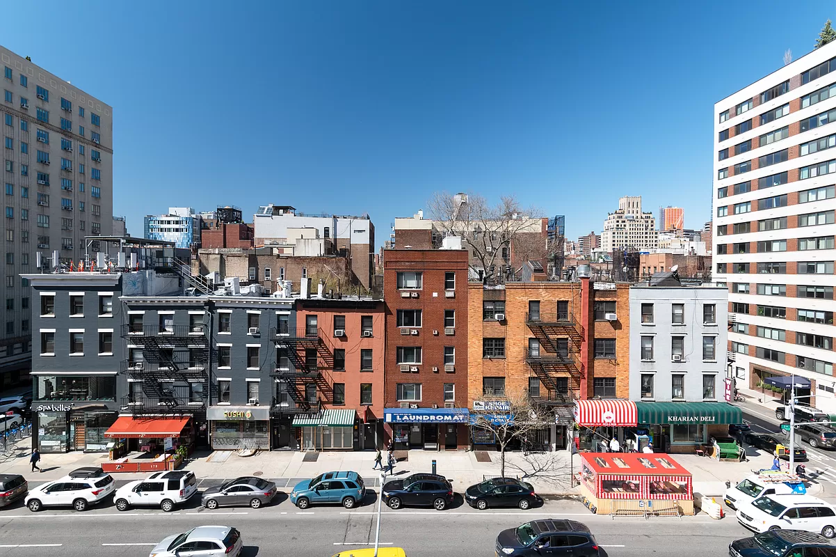 181 7th Avenue, Unit 5A Manhattan, NY 10011 - Photo 9 of 10