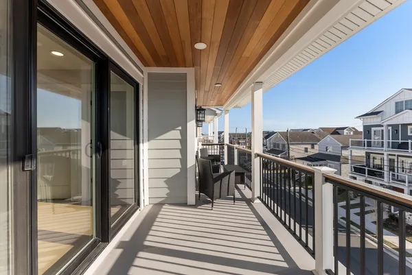 $2,199,999 | 111 North Brunswick Avenue, Margate City, NJ 08402