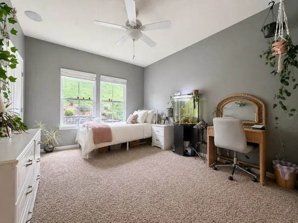 $780,000 | 222 Overlook Drive, McMurray, PA 15317